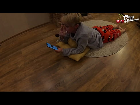 ❤️ క్రేజీ బ్లాండ్ సకింగ్ హ్యూజ్ డిక్ సకింగ్ మరియు బౌన్స్ ఆన్ దట్ - అనల్ సెక్స్ ❤️ పోర్నో మా వద్ద ❌️❤